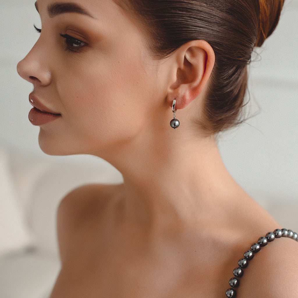 Kolczyki z pereł majorka grafitowych