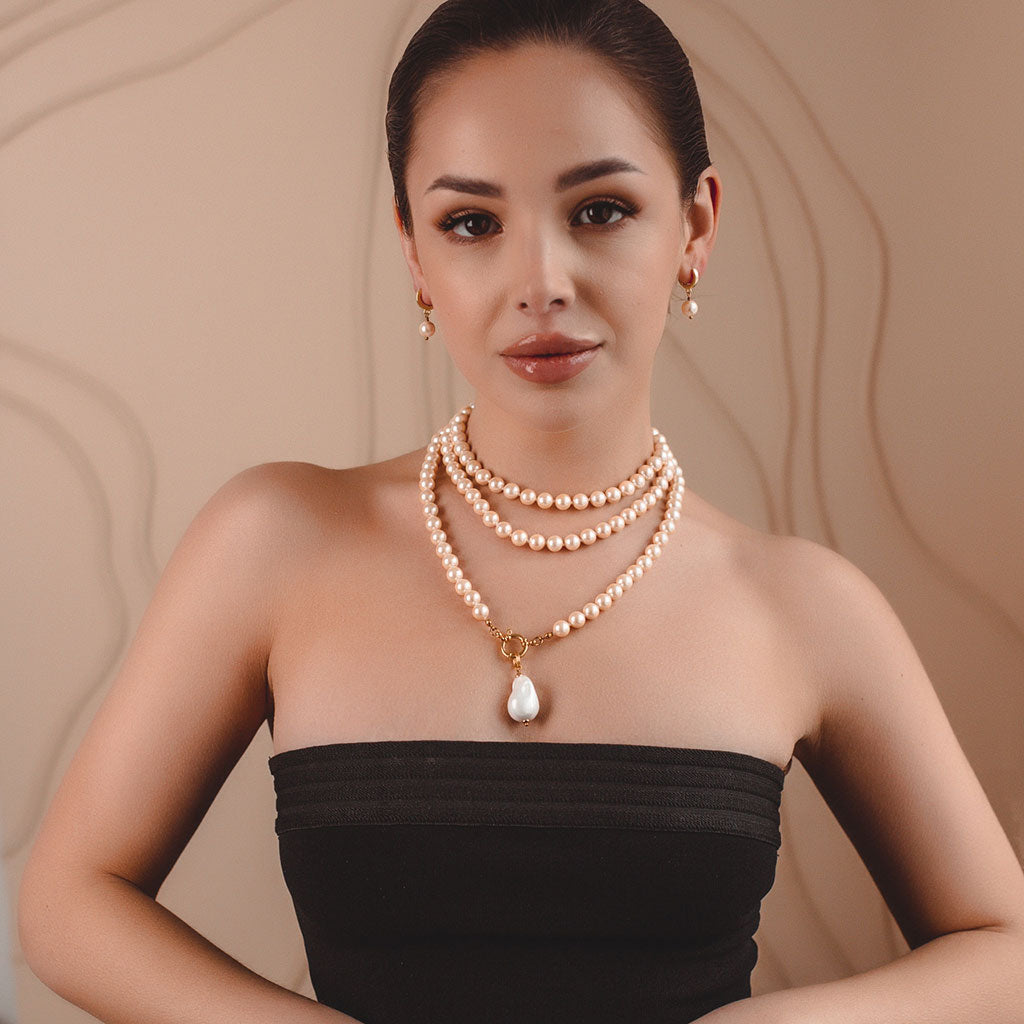 Kolczyki z pereł Majorka pudrowych